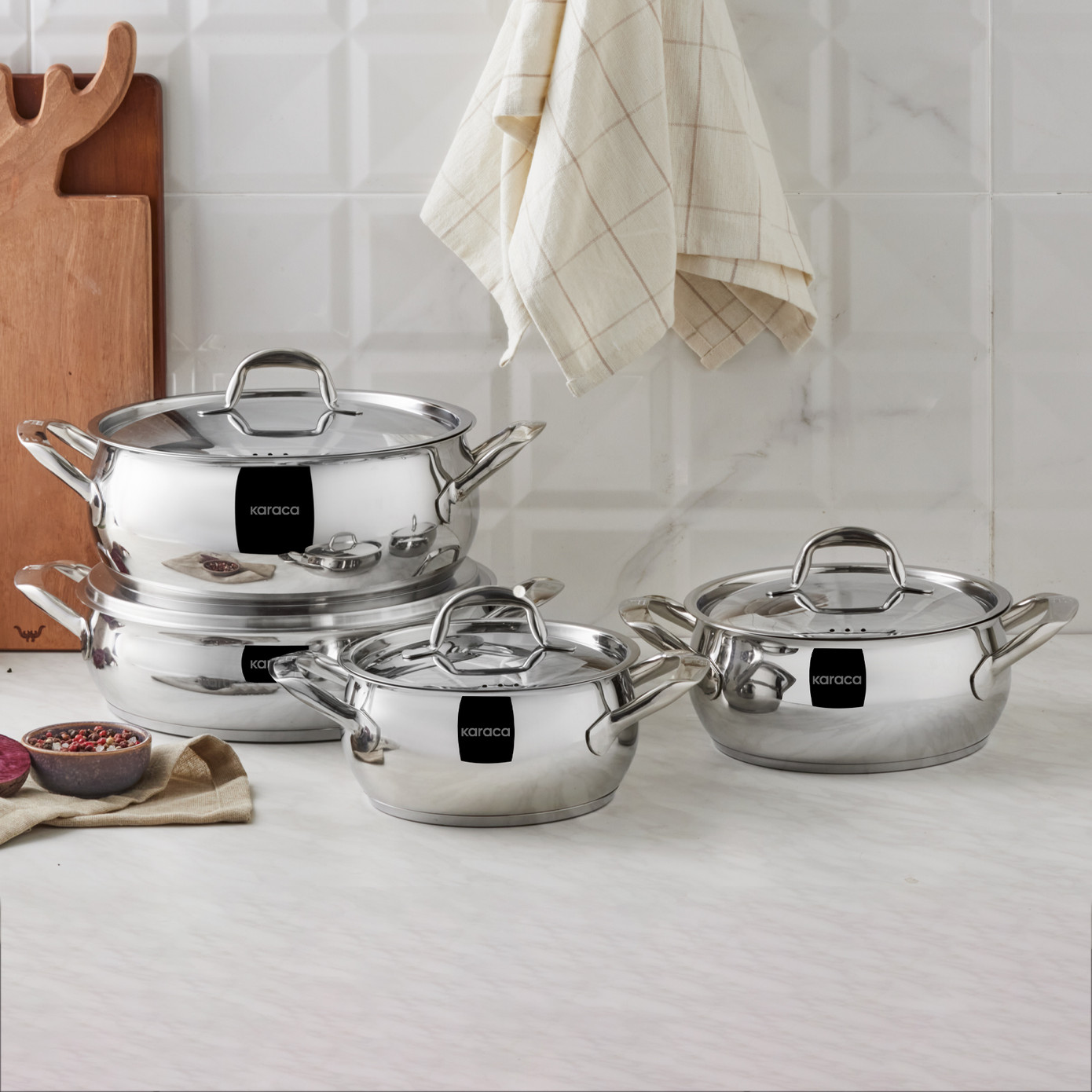 86836500920304 سرويس قابلمه استيل 8 پارچه اتيلر کاراجا 0304